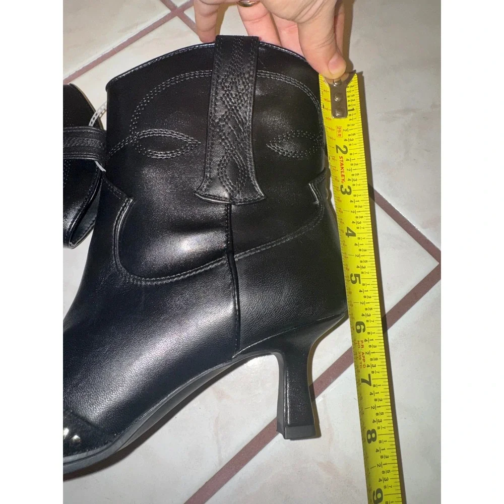 Circus NY by Sam Edelman Studded Ankle Boots‎ Black Leather Pointed Toe Size 6